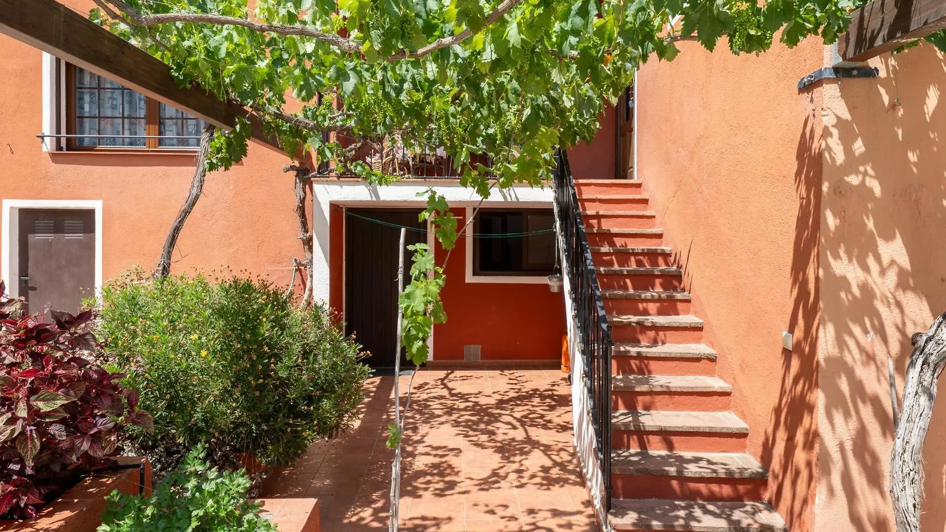Casa Pont Pensionat Tarragona Lantställe